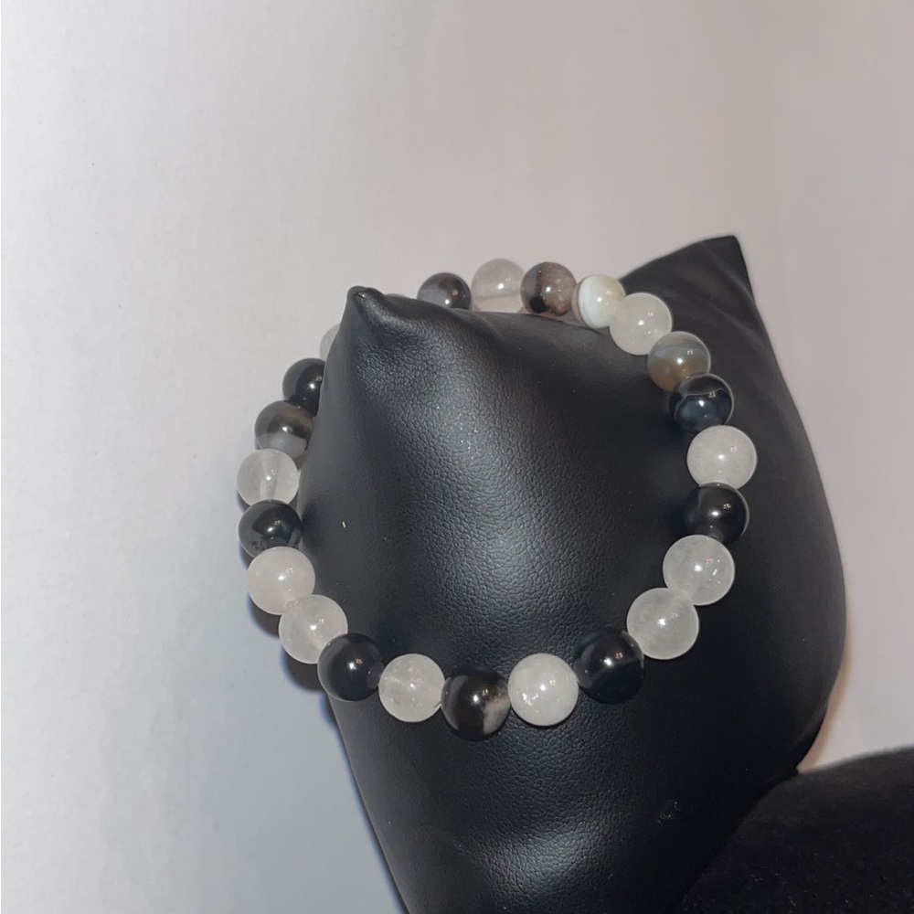 🌸 Handcrafted Beautiful stretch Unisex Beaded bracelet - for men or women